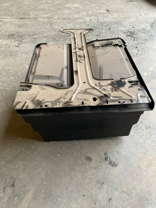 Batterilåda Ford Transit MK8 OEM GK2T-10N669-A image 4