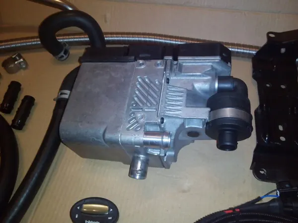 Chauffage Webasto Thermo Top ZC 5kW Diesel/Essence OEM 66724A image 6