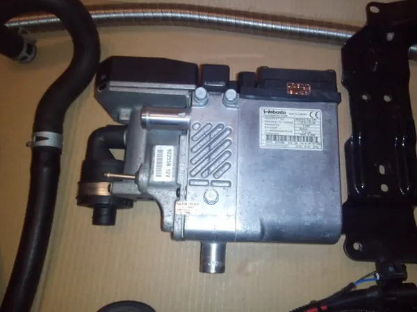 Chauffage Webasto Thermo Top ZC 5kW Diesel/Essence OEM 66724A image 8