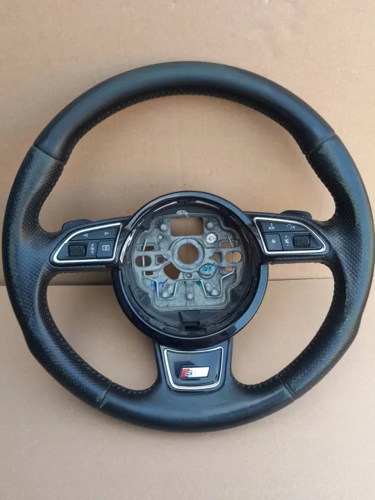 Volante Audi S-Line para A6 C7, Q5, Q7 - Usado image 10
