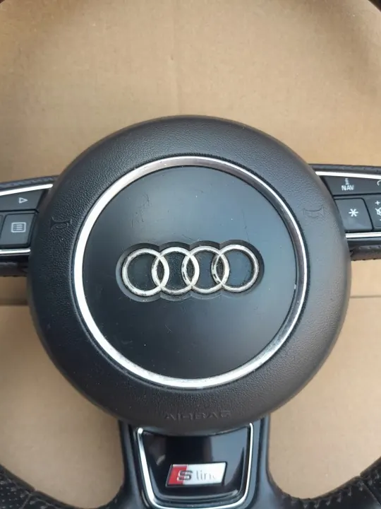 Volante Audi S-Line para A6 C7, Q5, Q7 - Usado image 9