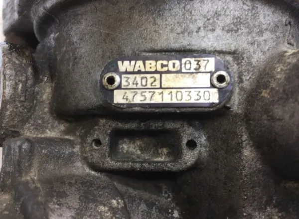 3112968 Volvo Relaisventil - Gebrauchtes OEM-Teil image 3