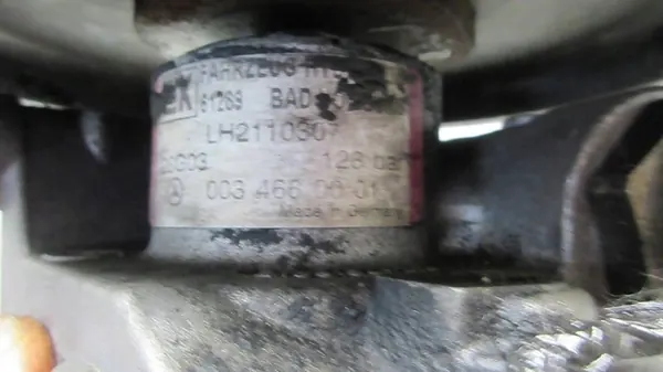 Bomba de direção assistida Mercedes-Benz E W211 image 9