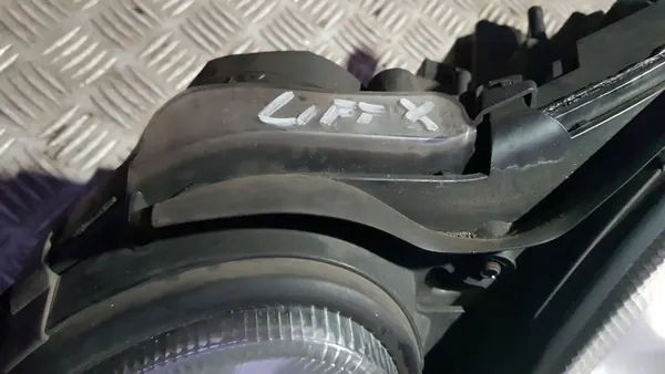 MERCEDES W211 LINKER VOOR XENONLAMP EUROPEES OEM A2118202864 image 8