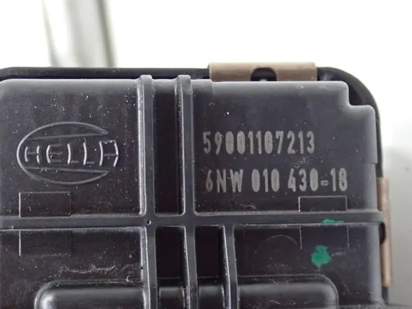 OEM 8513635 Turbosäätölaite BMW 2-sarja 218D image 7