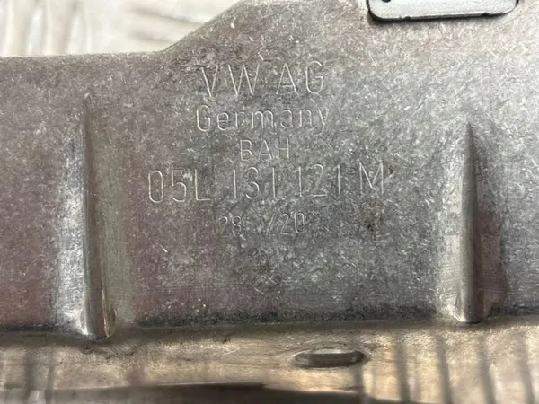 Piezas del vano motor Skoda Octavia Mk4 2020 image 8