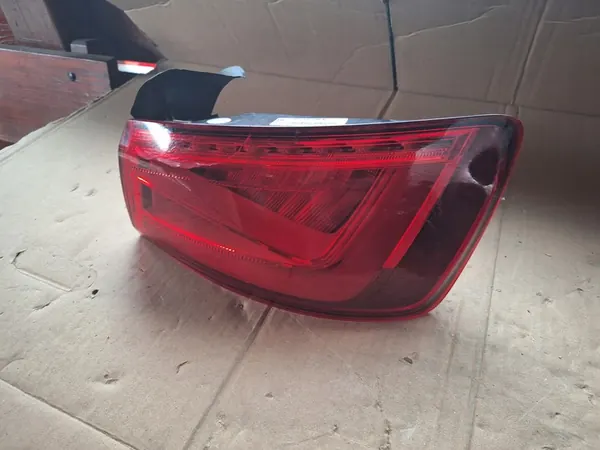 Luz Trasera Derecha Audi A3 8V5 Sedan image 2