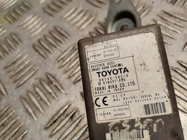 Module sans clé Lexus OEM 8974030210 image 4