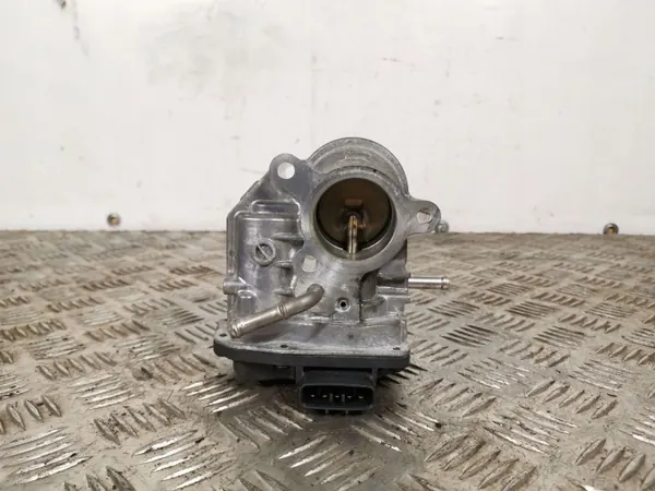 Honda EGR-Ventil OEM FBZ8105 - Gebrauchtes Originalteil image 2