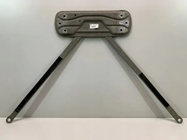 BMW Onderste Ophanging Brace OEM 6895135 - Gebruikt image 2