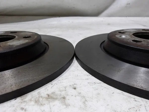 Discos de freno traseros OEM PEC7973 para Audi A4 B8 image 3