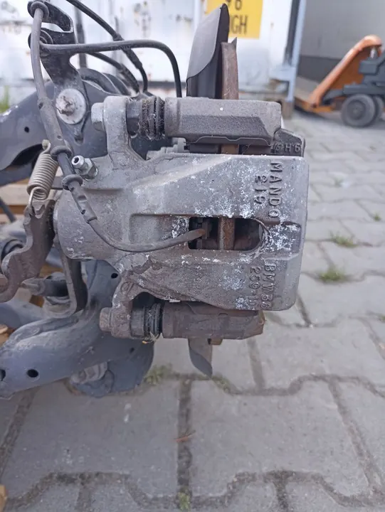 Hintere Bremszange Links Rechts MINI F55 F56 F57 OEM 6860557 6860558 image 2