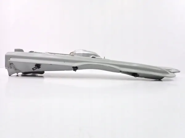 OEM 4E0805172G Oikea lokasuoja Audi A8 D3:lle image 4