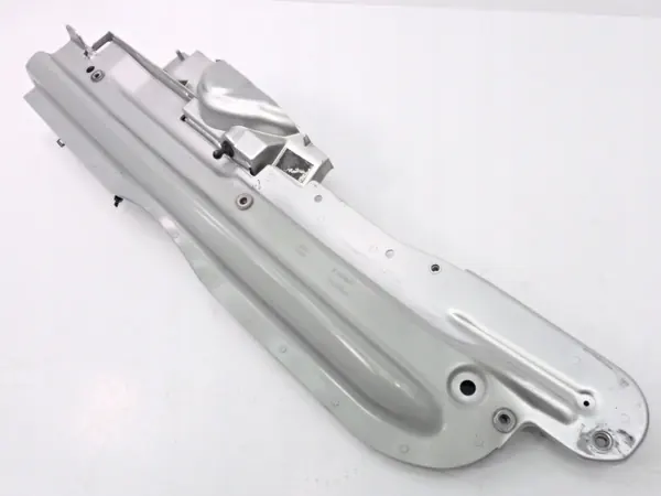 OEM 4E0805172G Oikea lokasuoja Audi A8 D3:lle image 8