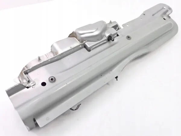 OEM 4E0805172G Oikea lokasuoja Audi A8 D3:lle image 9