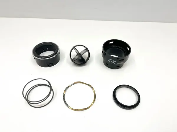 Mercedes-Benz SL R107 Armaturenbrett-Lüftung OEM 1078300054 image 2