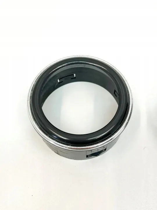 Mercedes-Benz SL R107 Armaturenbrett-Lüftung OEM 1078300054 image 3