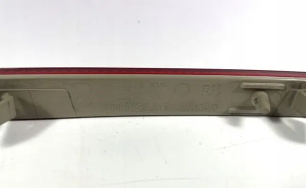OEM 22813423 Rechter Heckstoßstangenreflektor für Corvette C7 image 5