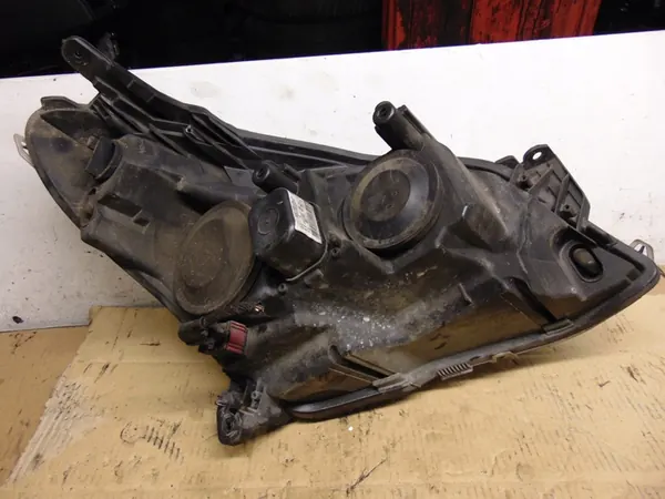 Vasen Etuvalaisin Opel Astra III H Lift image 10