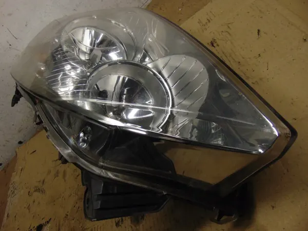 Vasen Etuvalaisin Opel Astra III H Lift image 3