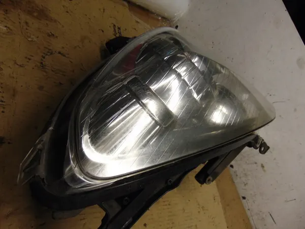 Vasen Etuvalaisin Opel Astra III H Lift image 4