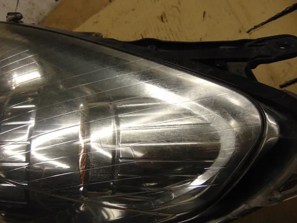 Vasen Etuvalaisin Opel Astra III H Lift image 5