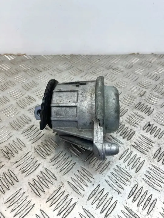Support moteur droit OEM A2312401017 pour Mercedes-Benz SL image 4