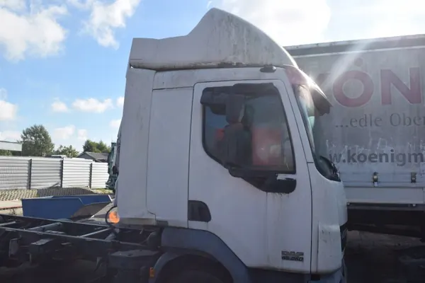 DAF OE makuuhytti runko ilman ovia - Käytetty image 3