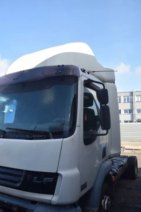 DAF OE makuuhytti runko ilman ovia - Käytetty image 6