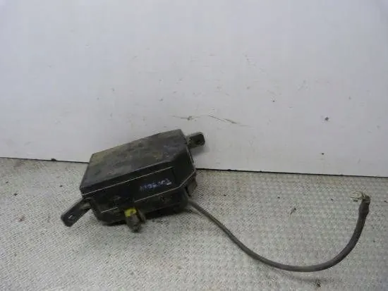 Zekeringkast Tucson 2.0 16v 04-10R OEM 912382E02002 image 1