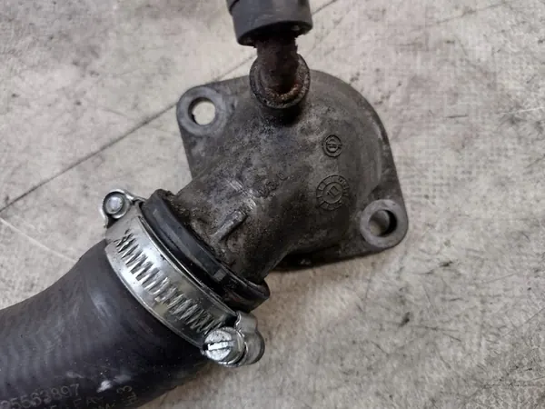 Vesiputki Opel Astra J IV 1.7CDTI 13251479 image 7