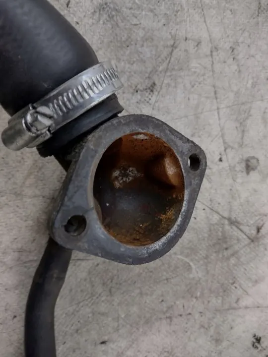 Vesiputki Opel Astra J IV 1.7CDTI 13251479 image 8