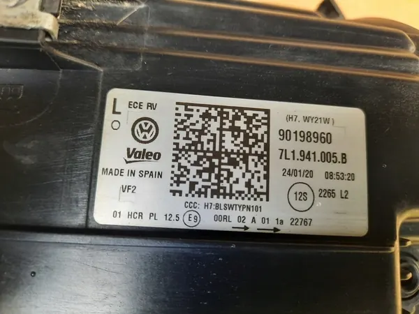 Farol Esquerdo VW T6 Lift image 5