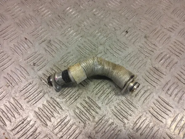 BMW Öleinfüllrohr OEM 8629970 - Gebraucht image 3