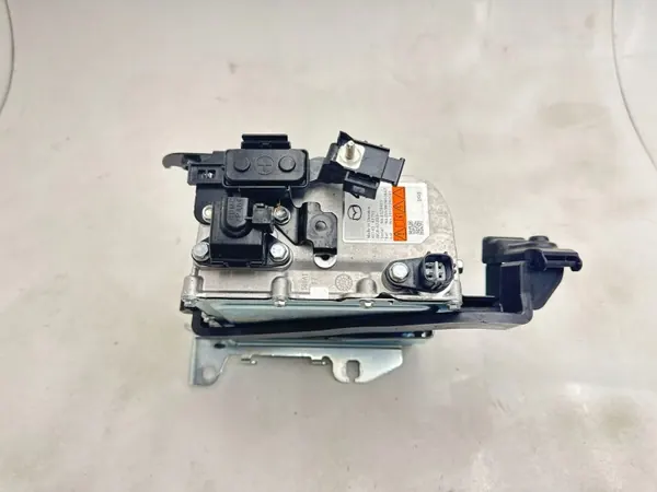 Onduleur Mazda CX-30 OEM BJGB67ZD3 image 3