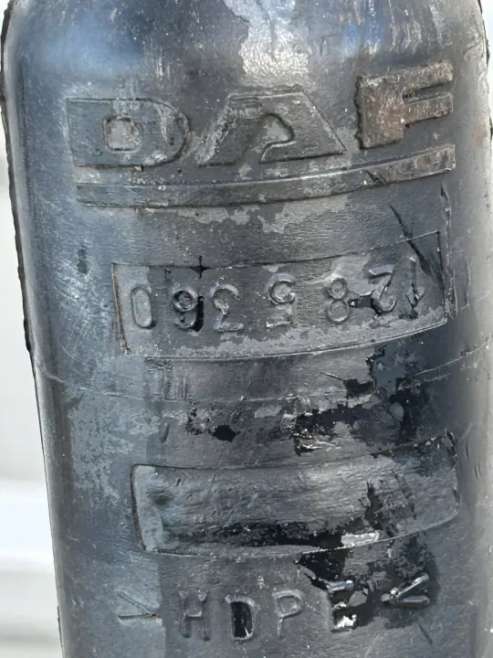 Cilindro de elevación cabina DAF XF 106 OEM 1444742 - Usado image 5
