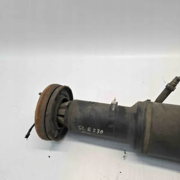Mercedes-Benz SL R230 Framschock A2303202813 image 3