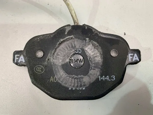 OEM 6892641 Bakre Bromsbelägg för BMW X4/X3 image 4
