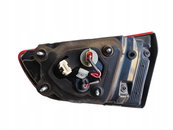 Luz trasera izquierda Hyundai i30 III Hatchback 2016-2020 image 2