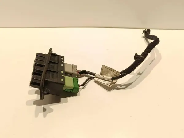 Interruptor de puerta OEM 51811770 para Fiat Doblo Cargo image 2