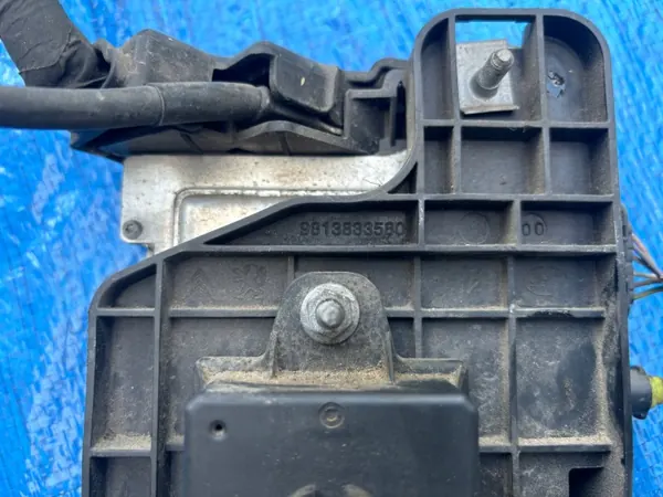 Module Start-Stop OEM 9810858380 pour Peugeot 308 T9 image 6