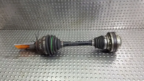 Voor linker halve as OEM S26372753 - Gebruikt image 2