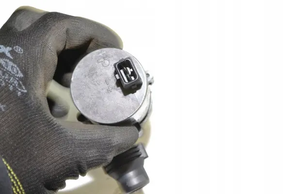 Vattenpump BMW E60 E61 image 3