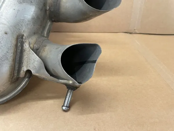 Buse d'échappement Mercedes OEM A2064914300 - Occasion image 3