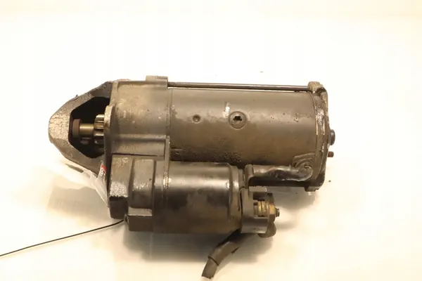 Démarreur Audi A4 B5 FL 1.9 TDI 068911024E image 5