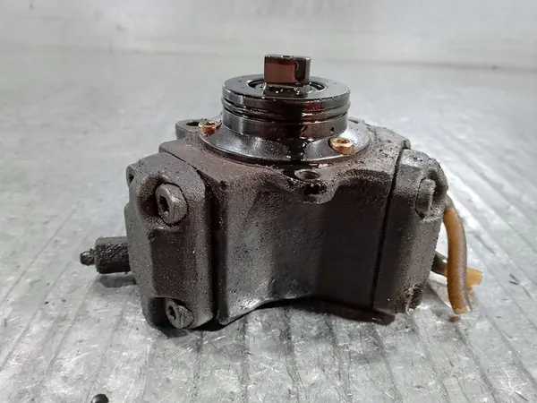 Brandstofpomp Mercedes A-Klasse W168 1.6 A6110700501 image 2