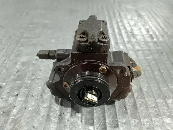 Brandstofpomp Mercedes A-Klasse W168 1.6 A6110700501 image 5