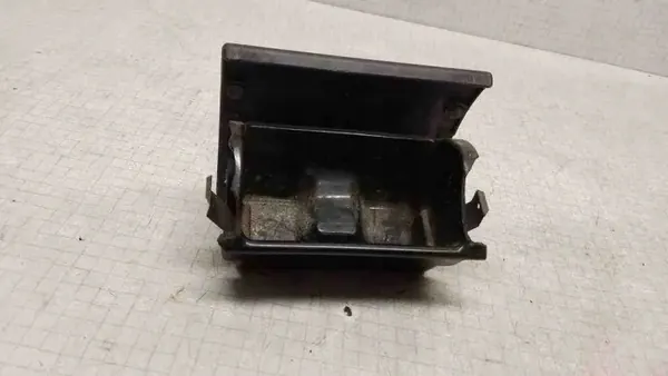 Cinzeiro SEAT EXEO OEM 8E0857961 - Estado usado image 4