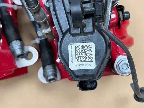 Bremszangen & Scheiben Audi Q8 Q7 OEM 4M0615105JQ image 7