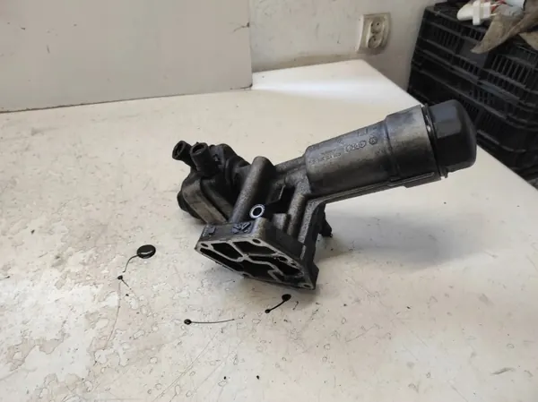 Ölfiltergehäuse OEM 038115389C für VW Passat B5 image 4